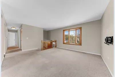 217 Atlantic Drive, Vernon Hills, IL 60061 - Photo 6