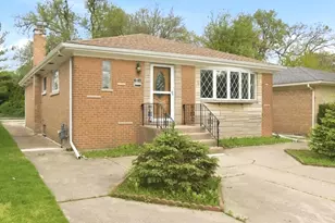 8642 Gross Point Rd, Skokie, IL 60077 - Photo 4