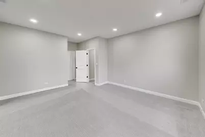 7818 S Merrill Avenue, Chicago, IL 60649 - Photo 24