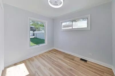 2113 Seward Street, Evanston, IL 60202 - Photo 22