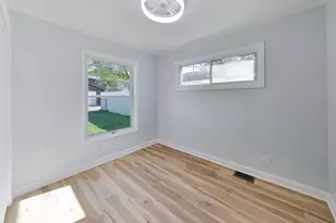 2113 Seward St, Evanston, IL 60202 - Photo 22
