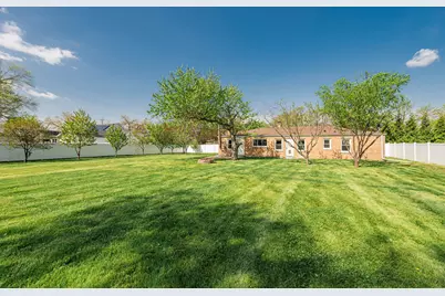 2307 N Arlington Heights Road, Arlington Heights, IL 60004 - Photo 28