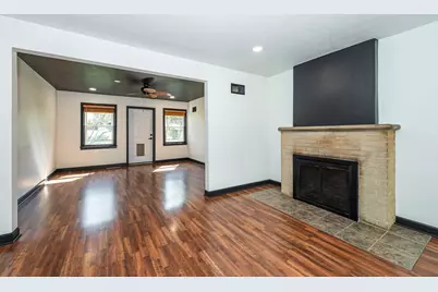 2307 N Arlington Heights Road, Arlington Heights, IL 60004 - Photo 10