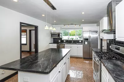 2307 N Arlington Heights Road, Arlington Heights, IL 60004 - Photo 16