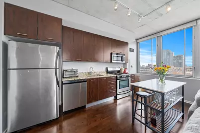 659 W Randolph Street #902, Chicago, IL 60661 - Photo 4