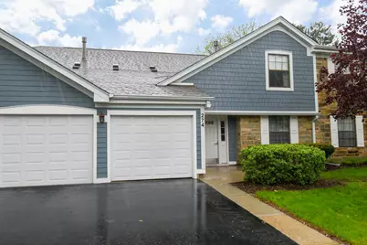 274 Elmwood Lane #A1, Schaumburg, IL 60193 - Photo 1
