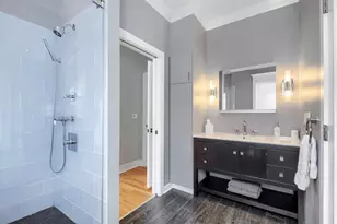 942 W Belle Plaine Ave, Chicago, IL 60613 - Photo 22