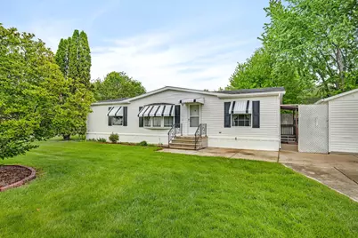 2910 E 11th Road, Ottawa, IL 61350 - Photo 2