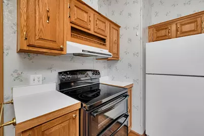 2910 E 11th Road, Ottawa, IL 61350 - Photo 12