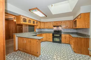 7818 Redondo Ln, Orland Park, IL 60462 - Photo 2