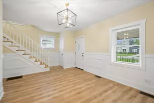 8848 S Wabash Ave, Chicago, IL 60619 - Photo 2