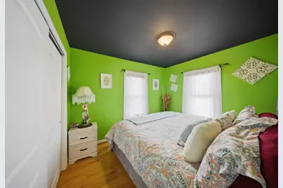 821 Larkin Avenue, Elgin, IL 60123 - Photo 18