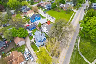 821 Larkin Ave, Elgin, IL 60123 - Photo 40