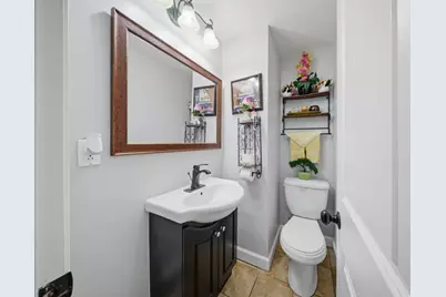 821 Larkin Avenue, Elgin, IL 60123 - Photo 10