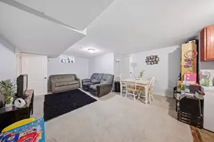821 Larkin Ave, Elgin, IL 60123 - Photo 26
