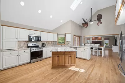 17345 Deer Creek Drive, Orland Park, IL 60467 - Photo 2