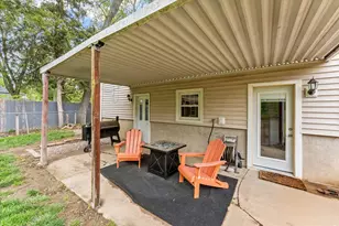 209 N Jefferson St, Mahomet, IL 61853 - Photo 36