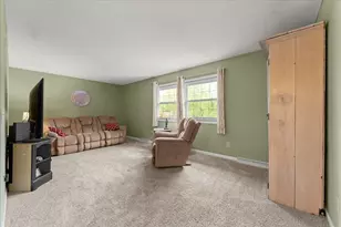 209 N Jefferson St, Mahomet, IL 61853 - Photo 6