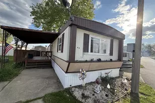 2705 St Vincents Ave, Lasalle, IL 61301 - Photo 1