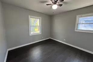 1123 Cedar Ln, Elk Grove Village, IL 60007 - Photo 8