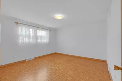 9700 S Kolmar Avenue, Oak Lawn, IL 60453 - Photo 16