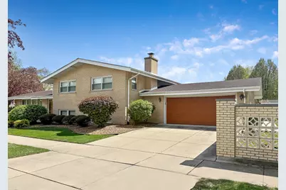 9700 S Kolmar Avenue, Oak Lawn, IL 60453 - Photo 1
