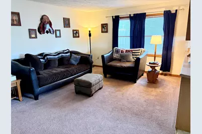 326 W Hight Street, Macon, IL 62544 - Photo 10