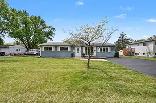 48 Pueblo Rd, Montgomery, IL 60538 - Photo 1