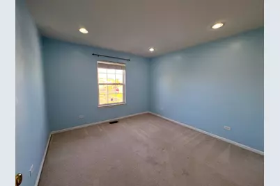 39302 N Queensbury Lane, Beach Park, IL 60083 - Photo 20