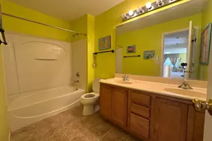 39302 N Queensbury Ln, Beach Park, IL 60083 - Photo 20