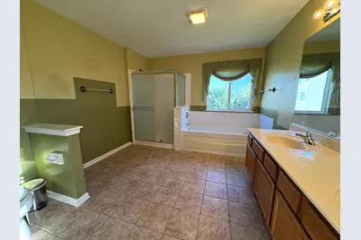 39302 N Queensbury Lane, Beach Park, IL 60083 - Photo 18