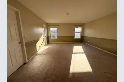 39302 N Queensbury Lane, Beach Park, IL 60083 - Photo 16