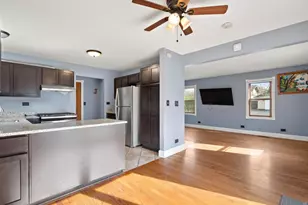 27W150 James Ave, West Chicago, IL 60185 - Photo 14