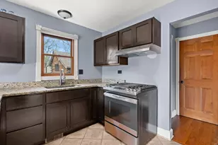 27W150 James Ave, West Chicago, IL 60185 - Photo 16