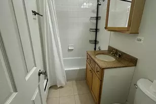 323 N Princeton Ave, Villa Park, IL 60181 - Photo 4