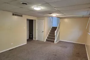 3950 171st Pl, Country Club Hills, IL 60478 - Photo 18