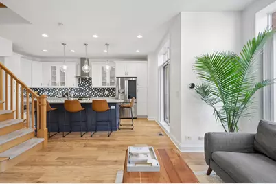1350 W Byron Street #7, Chicago, IL 60613 - Photo 4