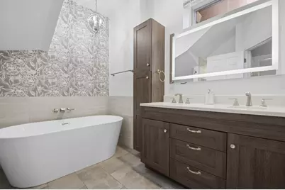1350 W Byron Street #7, Chicago, IL 60613 - Photo 10