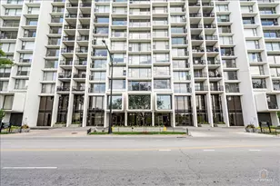 3200 N Lake Shore Dr, Chicago, IL 60657 - Photo 2