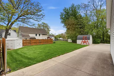 1160 32nd Street, Moline, IL 61265 - Photo 22