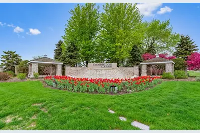 852 Wildwood Drive, Pingree Grove, IL 60140 - Photo 8