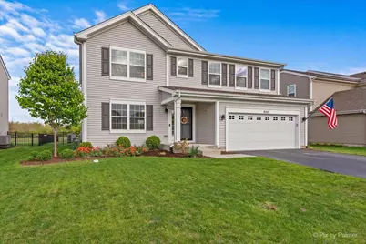852 Wildwood Drive, Pingree Grove, IL 60140 - Photo 4