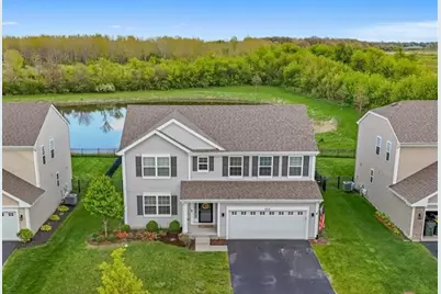 852 Wildwood Drive, Pingree Grove, IL 60140 - Photo 1