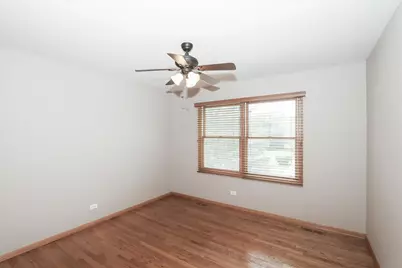 52 W Glenlake Avenue, Roselle, IL 60172 - Photo 32