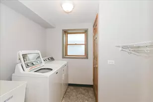 52 W Glenlake Ave, Roselle, IL 60172 - Photo 38