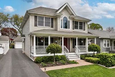 52 W Glenlake Avenue, Roselle, IL 60172 - Photo 1