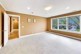 1113 S Birch Dr, Mount Prospect, IL 60056 - Photo 20