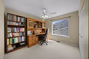 7299 Dada Dr, Gurnee, IL 60031 - Photo 14