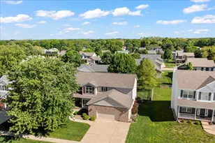704 Hawk Dr, Mahomet, IL 61853 - Photo 68