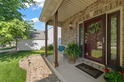 704 Hawk Drive, Mahomet, IL 61853 - Photo 6